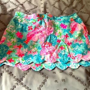 Lily Pulitzer Scallop edged skort